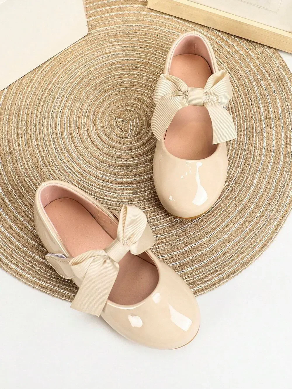 Bow Flat Shoes